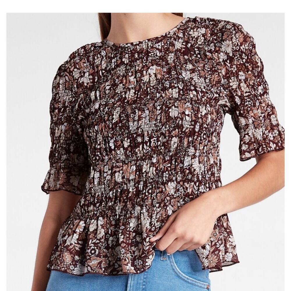Express Floral Print Smocked Short Sleeve Blouse Size XS